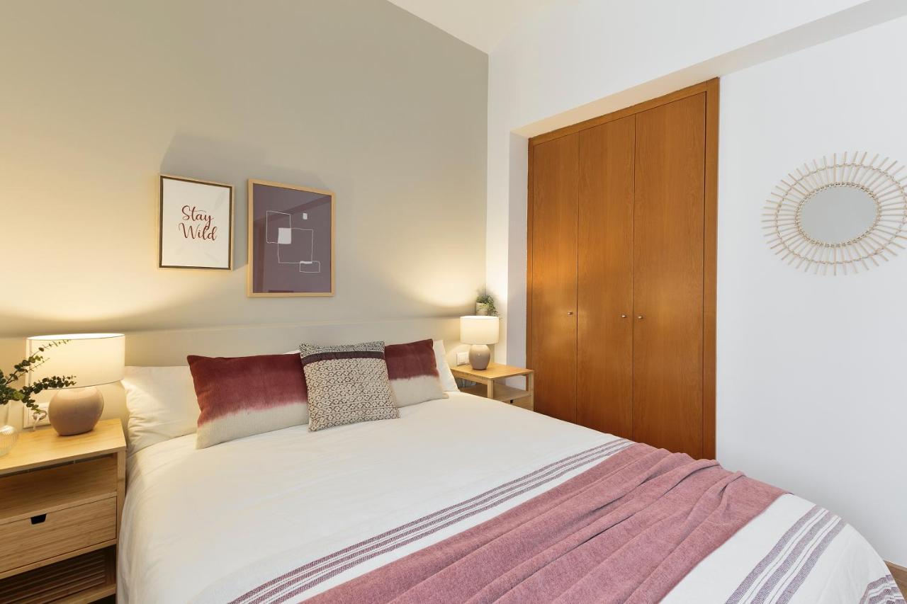 Click&Flat Sugranyes Apartment Barcelona Exterior photo