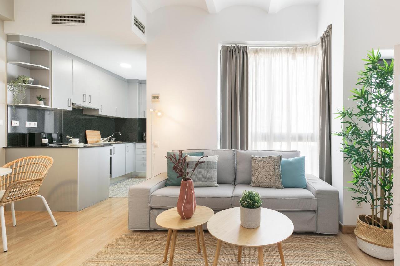 Click&Flat Sugranyes Apartment Barcelona Exterior photo